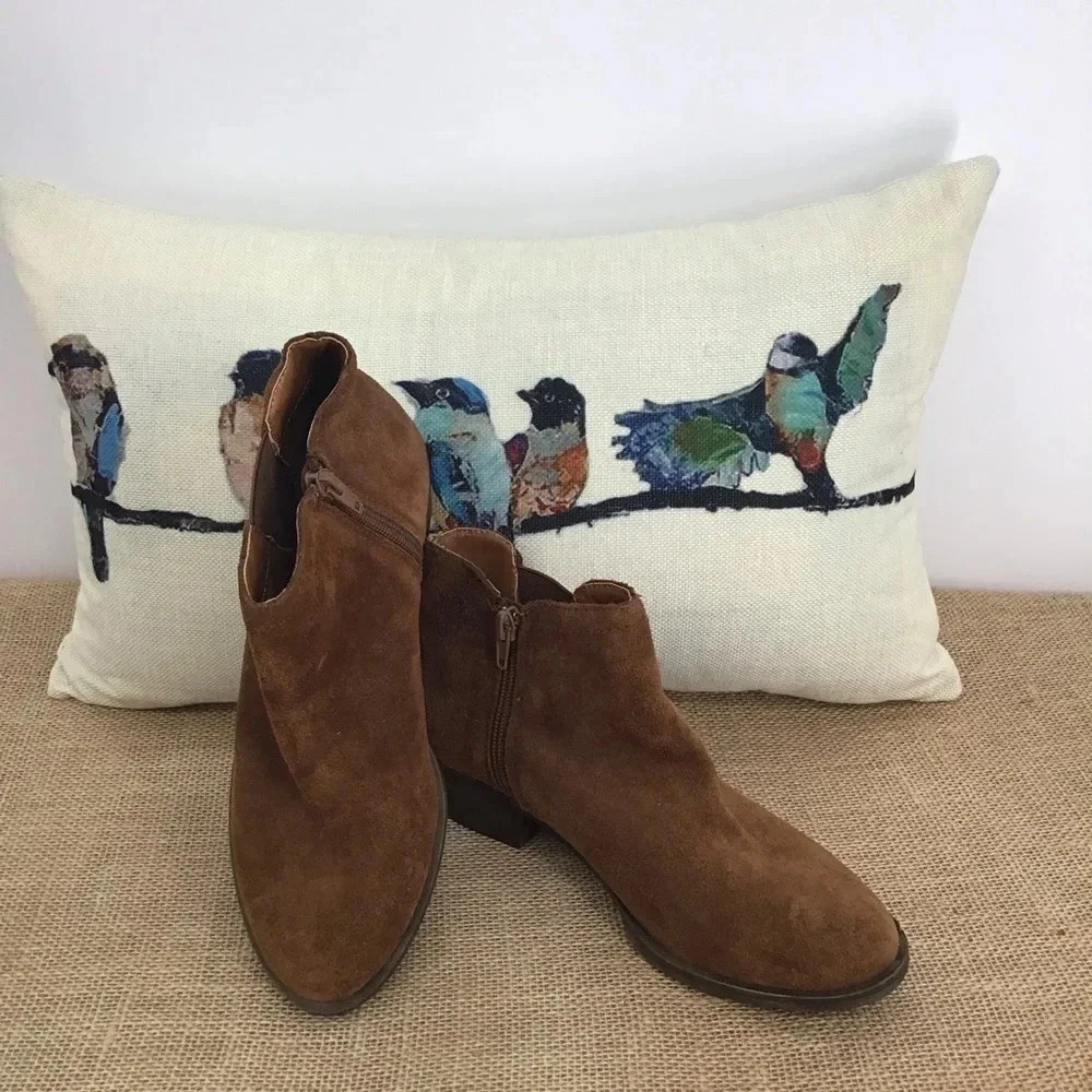 Kensie Women’s Garry Western Style Suede Leather Bootie Size 7 - Picture 2 of 11